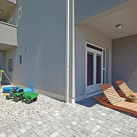 Em Apartmán Makarská