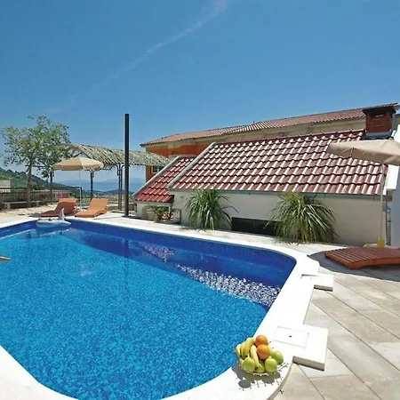 Em Апартаменты