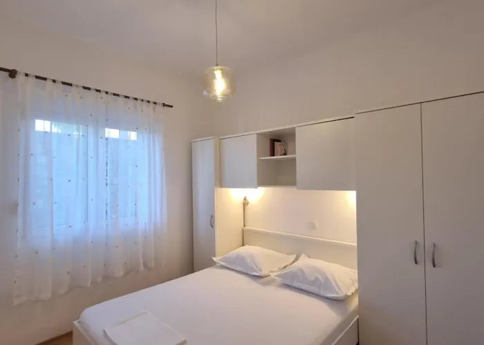 Em Apartman Makarska