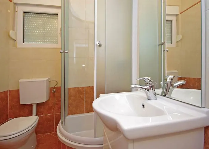 Em Apartman Makarska